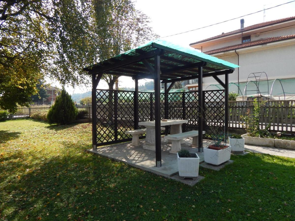 Amo' Le Langhe Acomodação com café da manhã Narzole Exterior foto